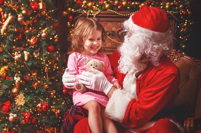 Как заставить ребенка верить в Святого Николая, Деда Мороза?